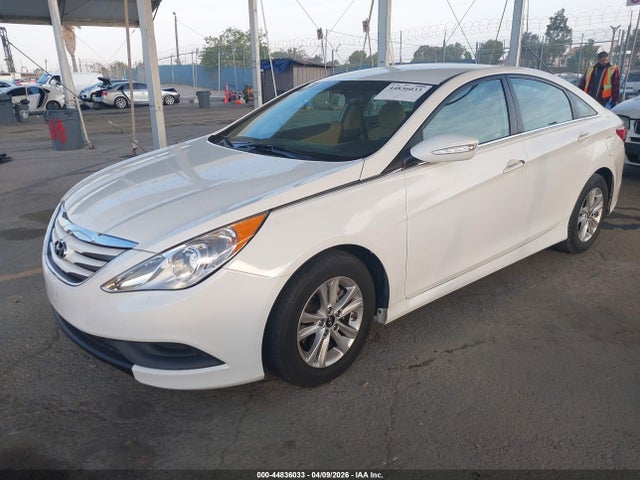 HYUNDAI SONATA GLS - 2