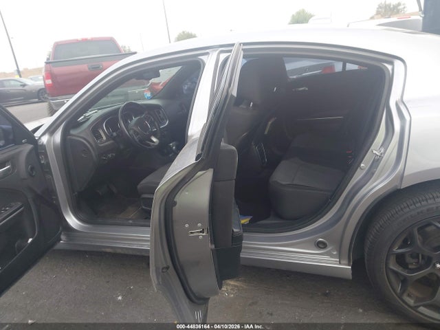 DODGE CHARGER SXT - 8