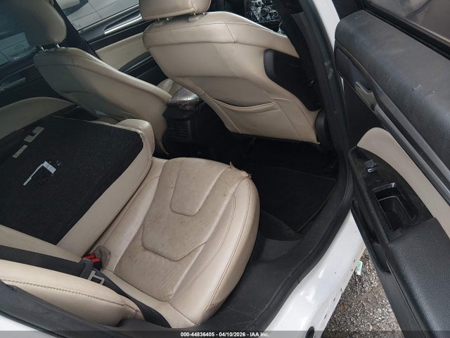 FORD FUSION TITANIUM - 8