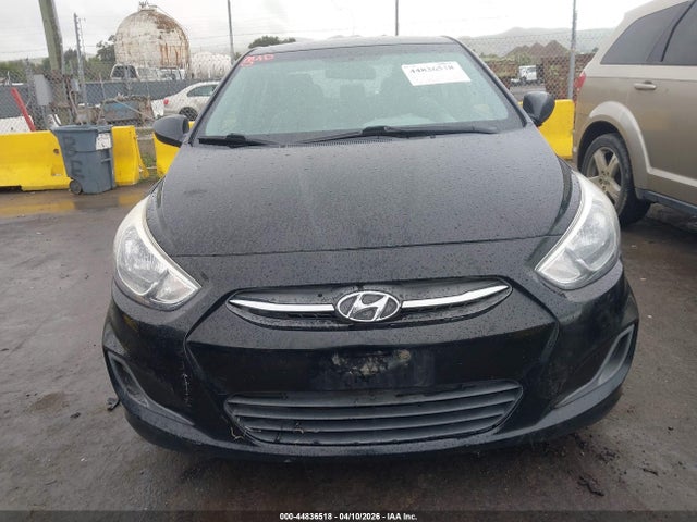 HYUNDAI ACCENT SE - 6