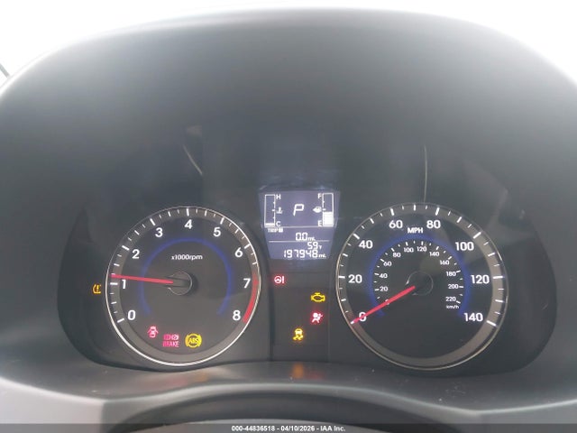 HYUNDAI ACCENT SE - 7