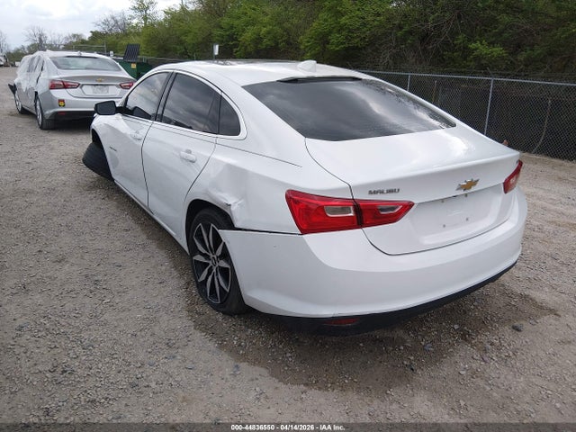 2017 Chevrolet MALIBU 1LT — фото 3