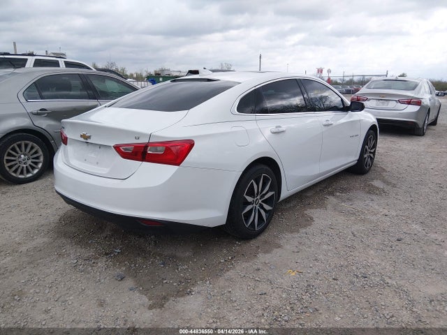2017 Chevrolet MALIBU 1LT — фото 4