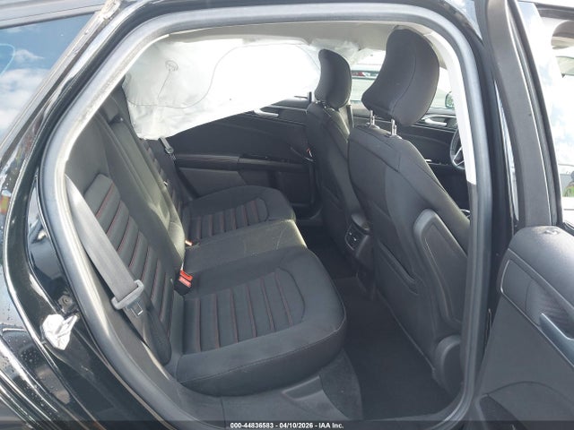 FORD FUSION SE - 8