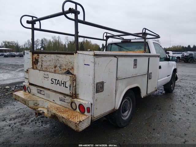 CHEVROLET C3500 CHASSIS - 4
