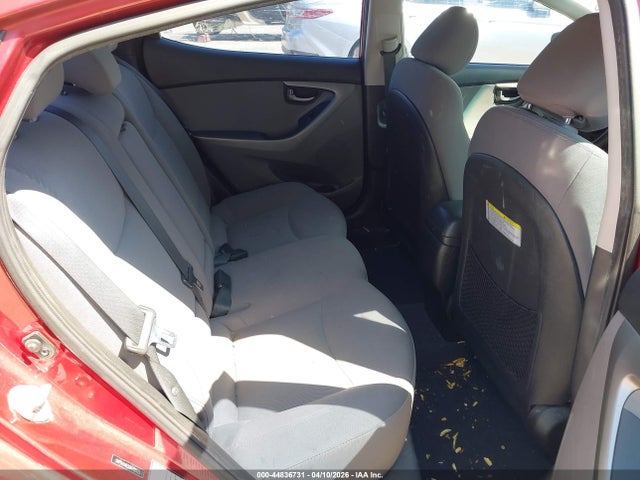 HYUNDAI ELANTRA SE - 8