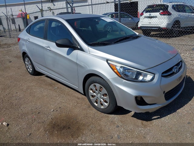 HYUNDAI ACCENT SE - 1