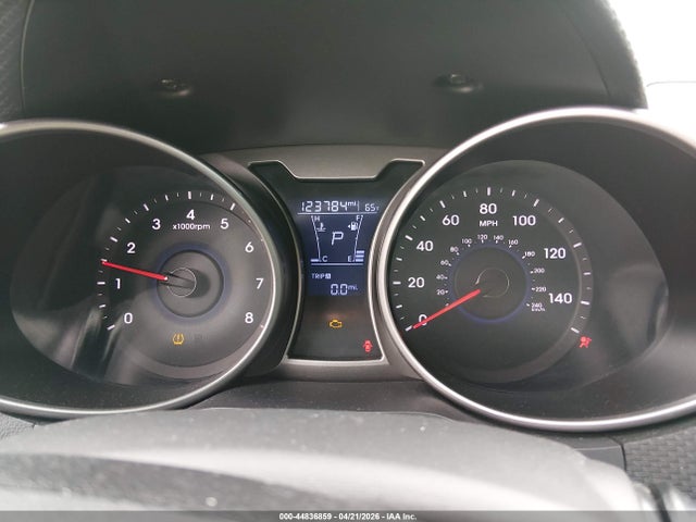 HYUNDAI VELOSTER - 7