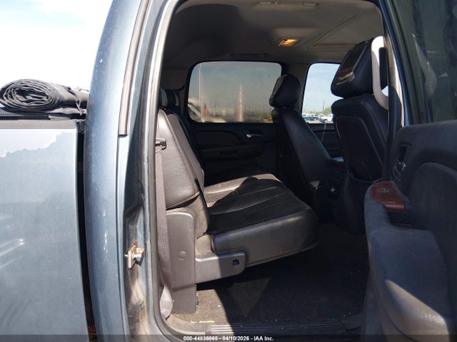 CHEVROLET SILVERADO 2500HD LTZ - 8