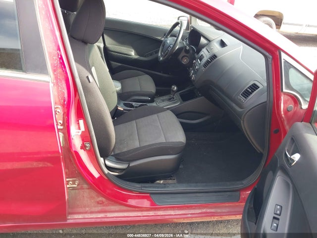 KIA FORTE EX - 5