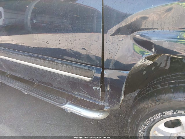 CHEVROLET AVALANCHE 1500 - 6