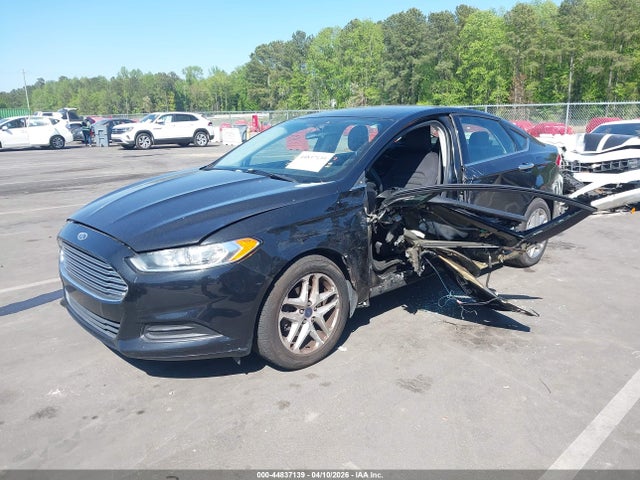FORD FUSION SE - 2