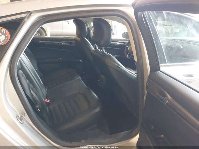 FORD FUSION SE - 8