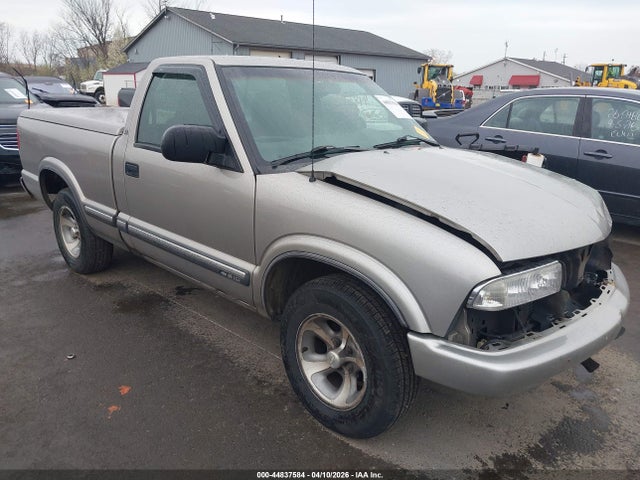 CHEVROLET S-10 LS - 1