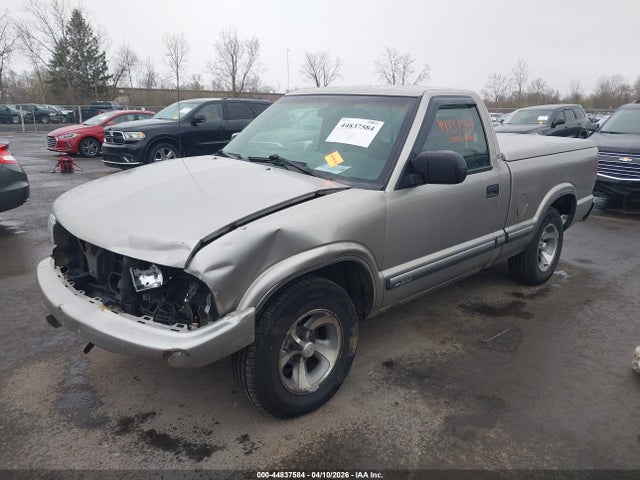 CHEVROLET S-10 LS - 2