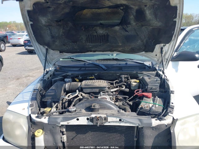 DODGE DAKOTA SLT - 10