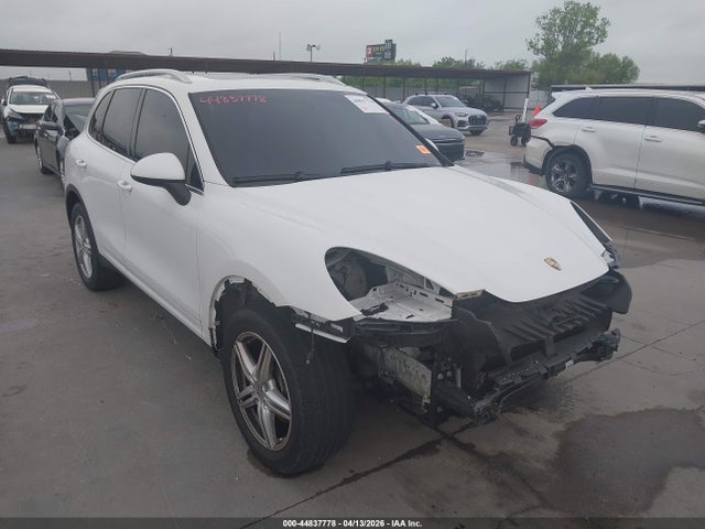2012 PORSCHE CAYENNE 
