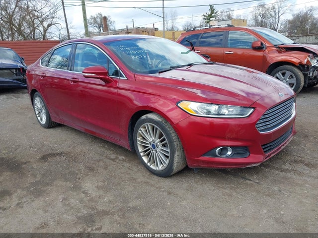 FORD FUSION SE - 1