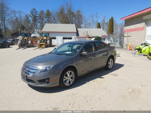 FORD FUSION SE - 2