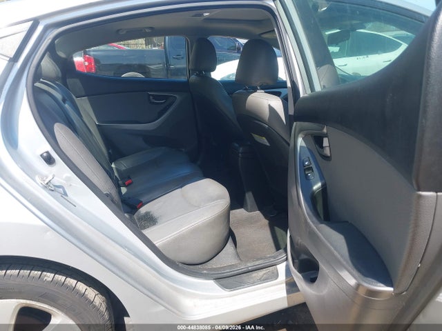 HYUNDAI ELANTRA LIMITED - 8