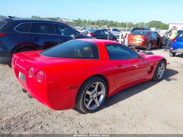 CHEVROLET CORVETTE - 4