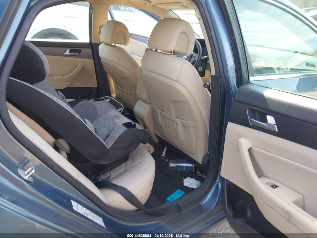 HYUNDAI SONATA SE - 8