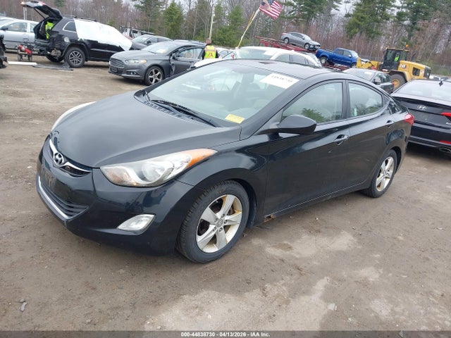 HYUNDAI ELANTRA GLS - 2