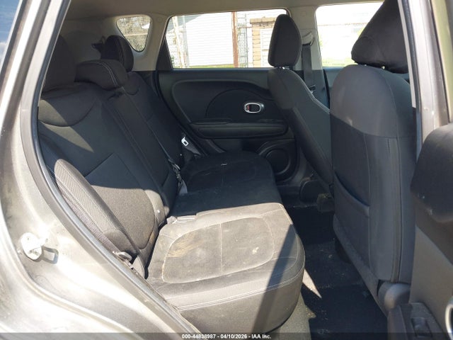 KIA SOUL - 8