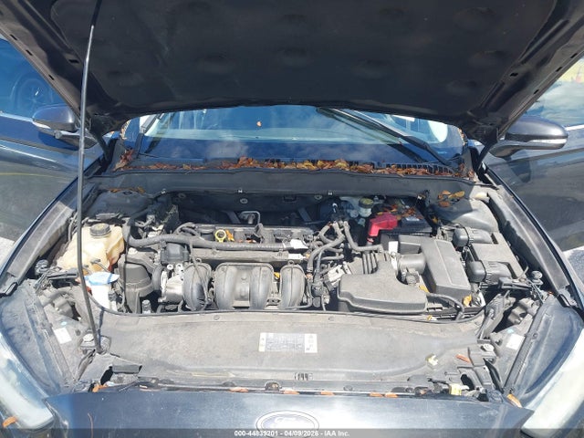 FORD FUSION SE - 10