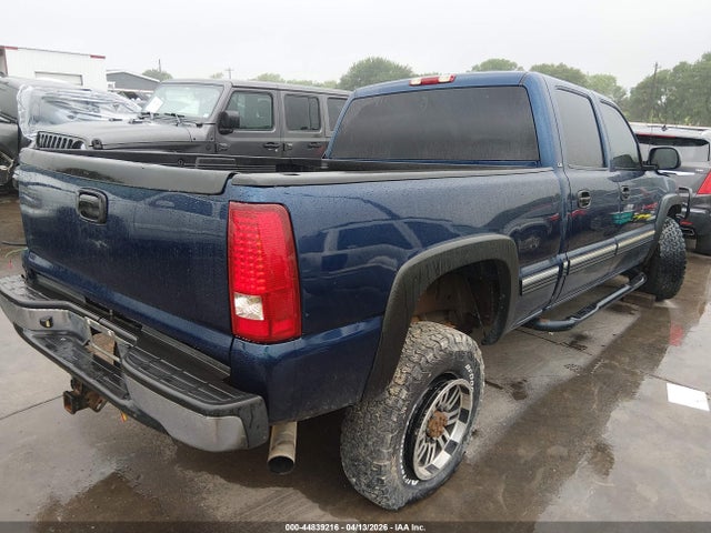 CHEVROLET SILVERADO 2500HD LS - 4