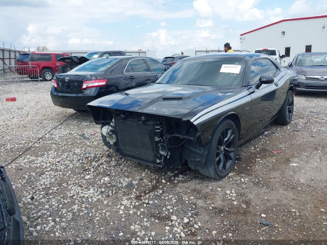 صورة 6 لـ 2016 Dodge CHALLENGER R/T PLUS