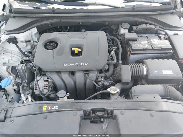 HYUNDAI ELANTRA SEL - 10