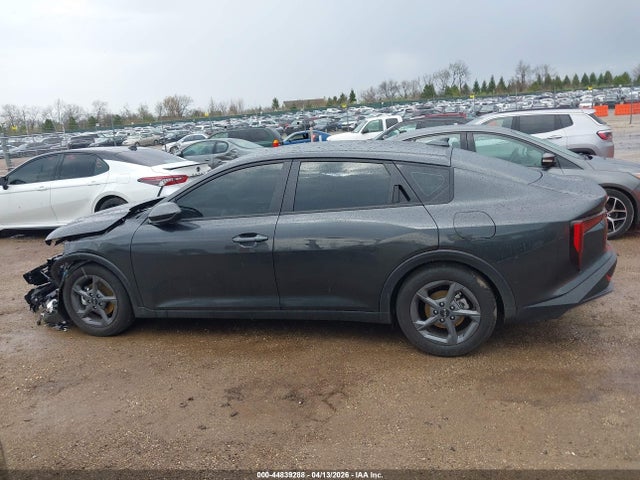 2026 KIA K4 LXS thumbnail 14