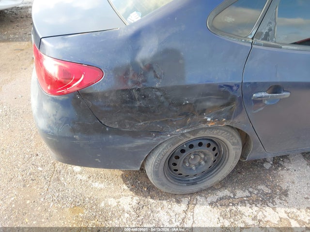 HYUNDAI ELANTRA GLS - 6