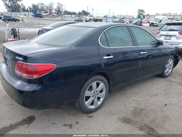 صورة 2 لـ 2005 Lexus ES 330