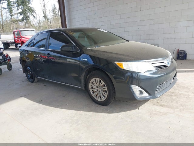 2012 TOYOTA CAMRY XLE
