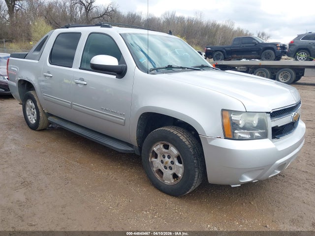 CHEVROLET AVALANCHE 1500 LS - 1