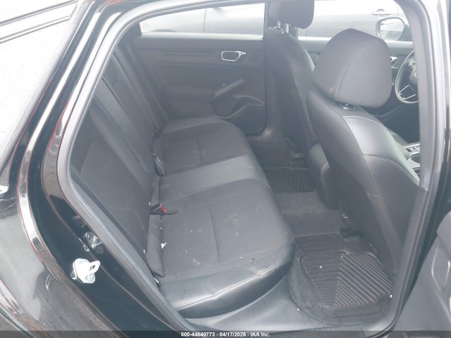 صورة 8 لـ 2025 Honda CIVIC SPORT