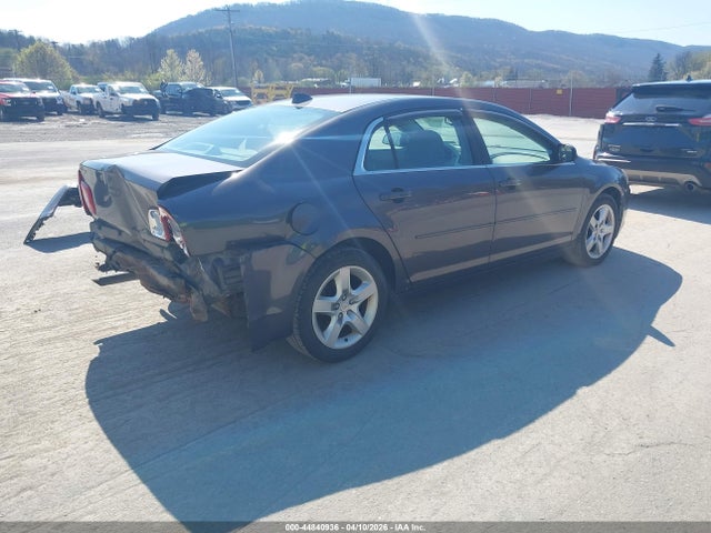 CHEVROLET MALIBU LS - 4