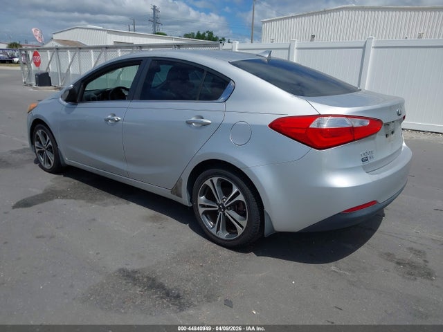 KIA FORTE EX - 3