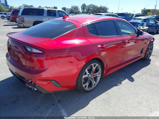 KIA STINGER GT2 - 4