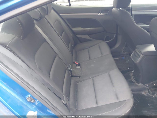 HYUNDAI ELANTRA VALUE EDITION - 8