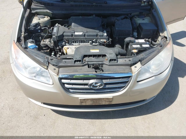 HYUNDAI ELANTRA GLS - 10