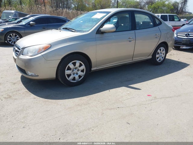 HYUNDAI ELANTRA GLS - 2