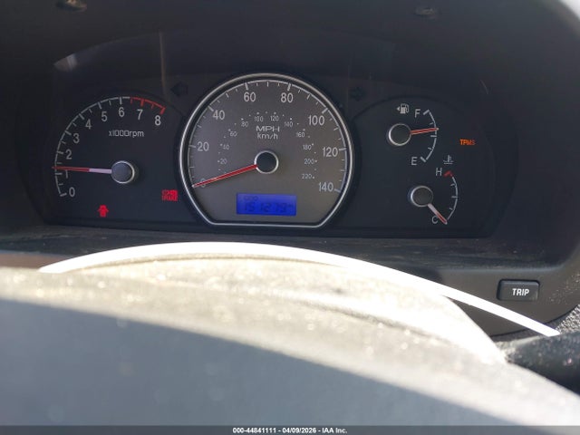 HYUNDAI ELANTRA GLS - 7