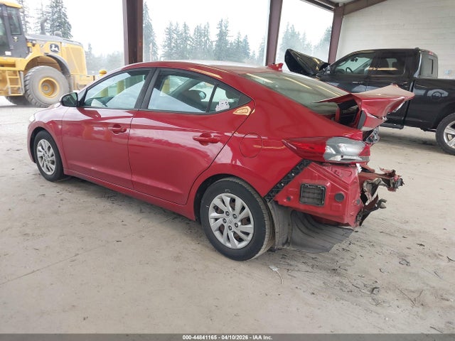 HYUNDAI ELANTRA SE - 3