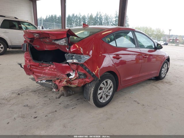 HYUNDAI ELANTRA SE - 4