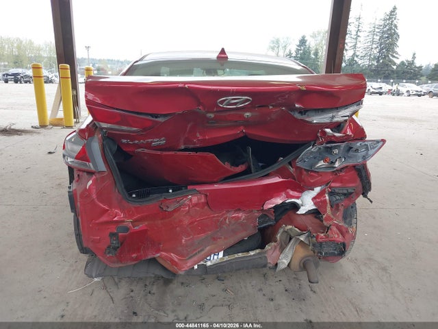 HYUNDAI ELANTRA SE - 6