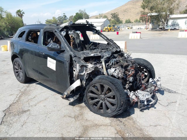 2019 LAND ROVER RANGE ROVER P250 R-DYNAMIC SE