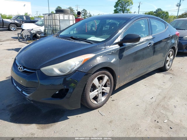 HYUNDAI ELANTRA GLS - 2